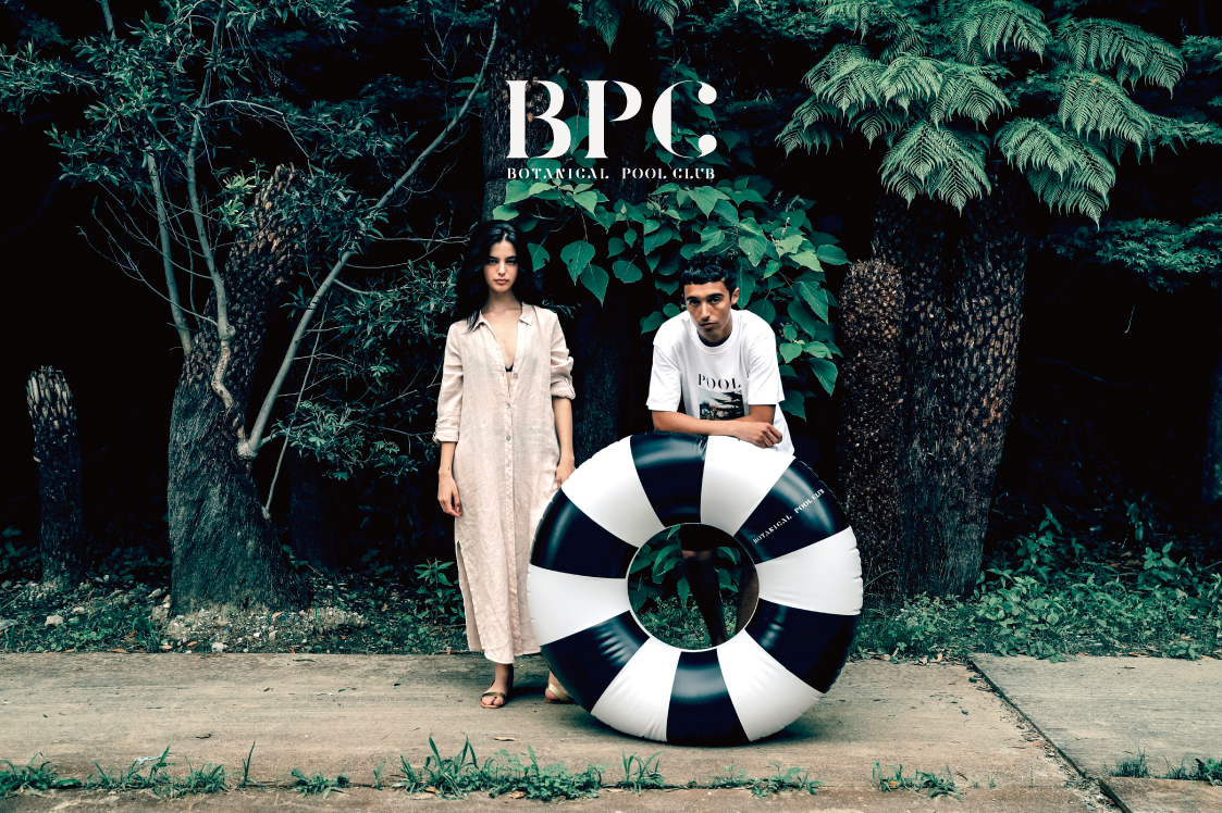 千葉に今夏オープンするライフスタイルホテル「BOTANICAL POOL CLUB」、プールシーンを彩る“POOL LOVER”のためのグッズライン「BPC by the POOL」7/7ローンチ！のメイン画像