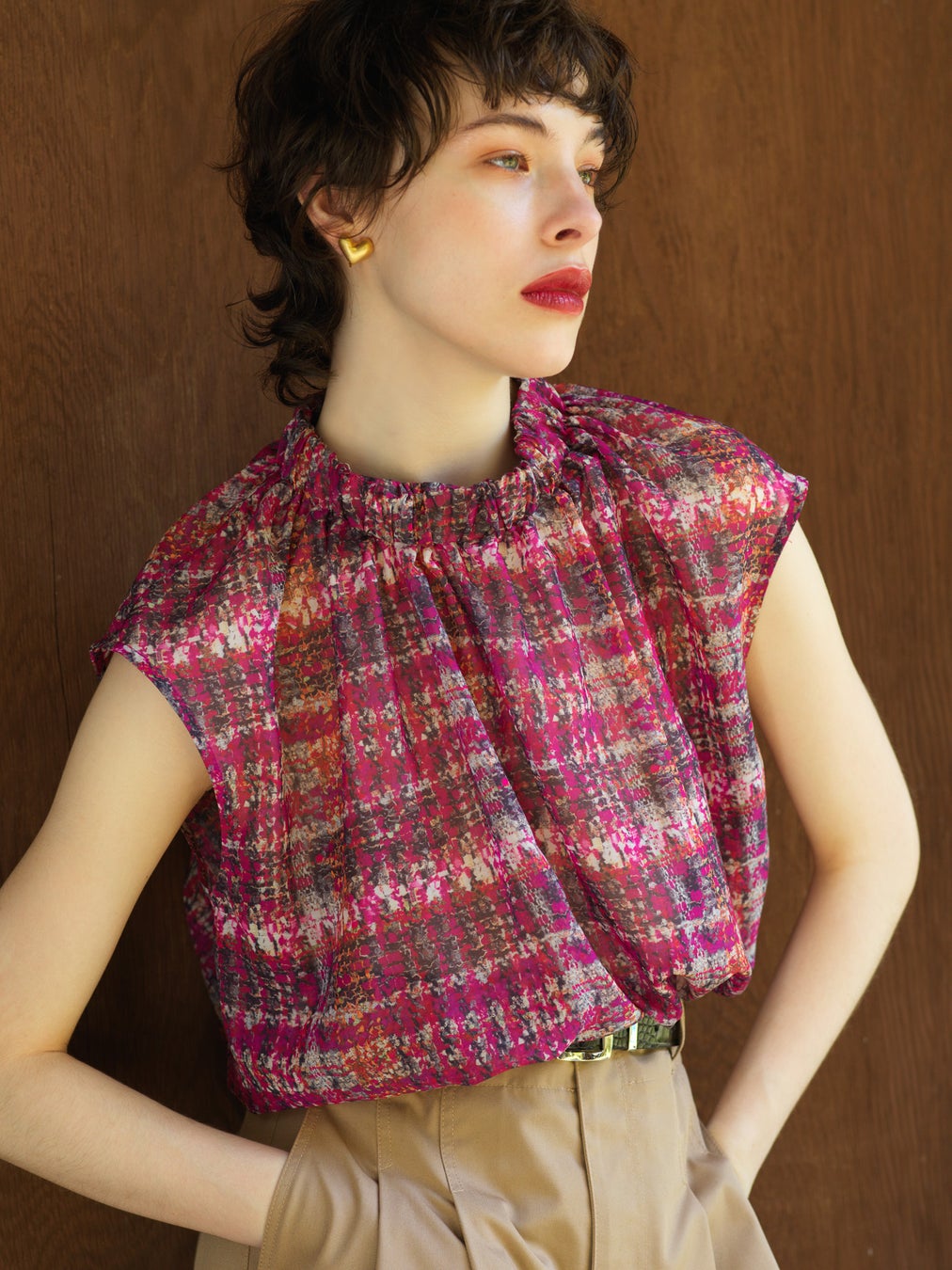 “大人かわいい”が映える!LOUNIEの2023年秋の最新カタログを公開。のサブ画像9