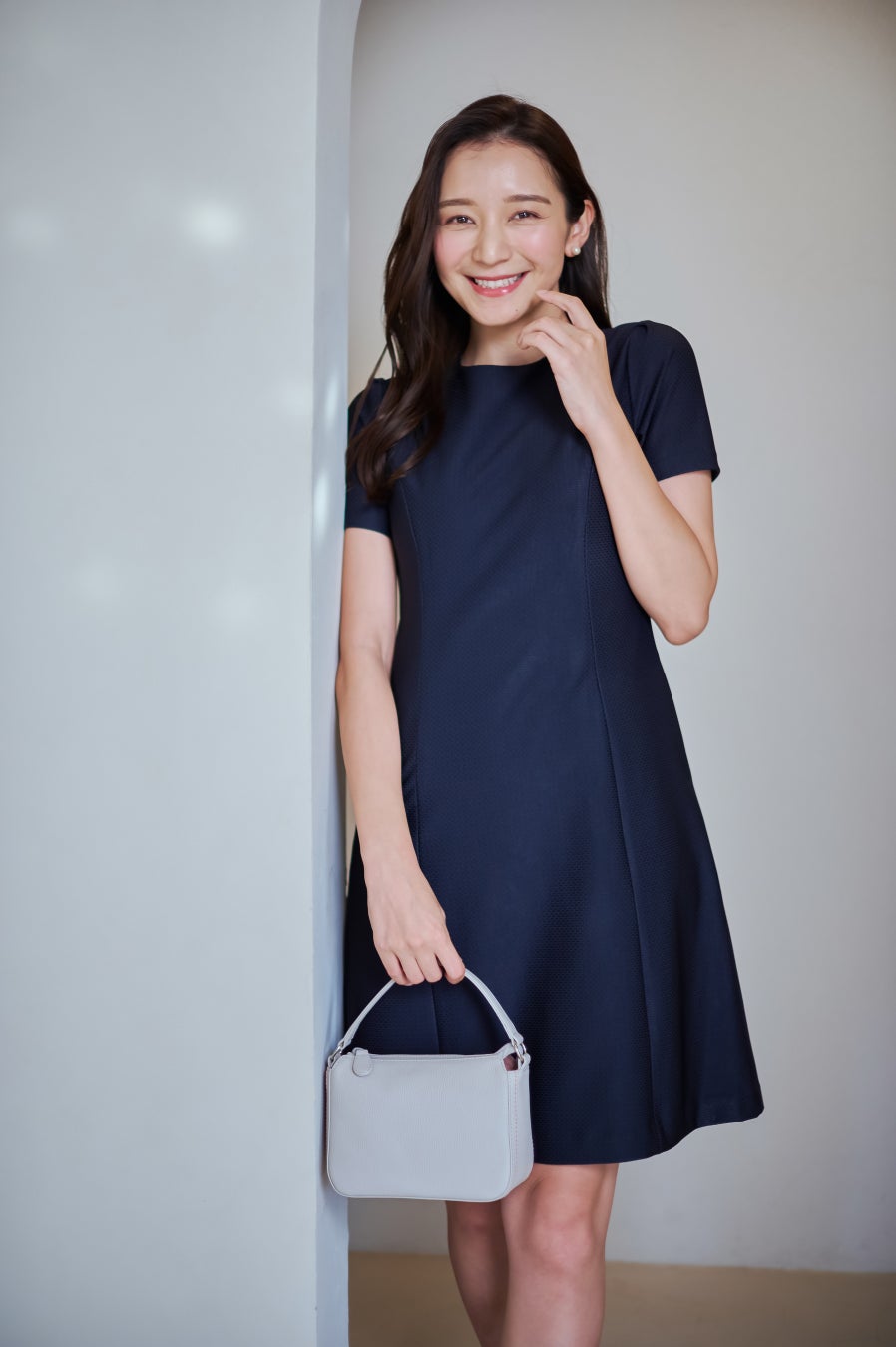 【キタムラ】2023年7月14日(金)から玉川髙島屋S.C店にて店内全商品が20%off「玉川スペシャルデイズ」を開催のサブ画像4_□ワンピース　35,000円　□２wayバッグ　30,000円