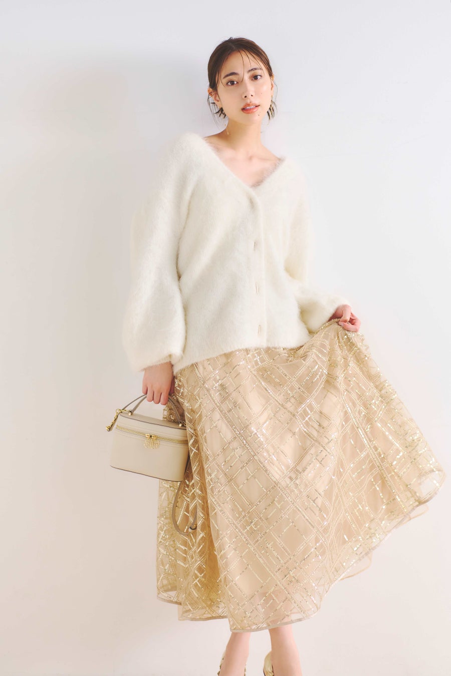 【CELFORD(セルフォード)】モデルの土屋巴瑞季が着こなす「Elegant Simplicity」をテーマにした2023年秋コレクションを公開！オンライン先行予約同時スタートのサブ画像3