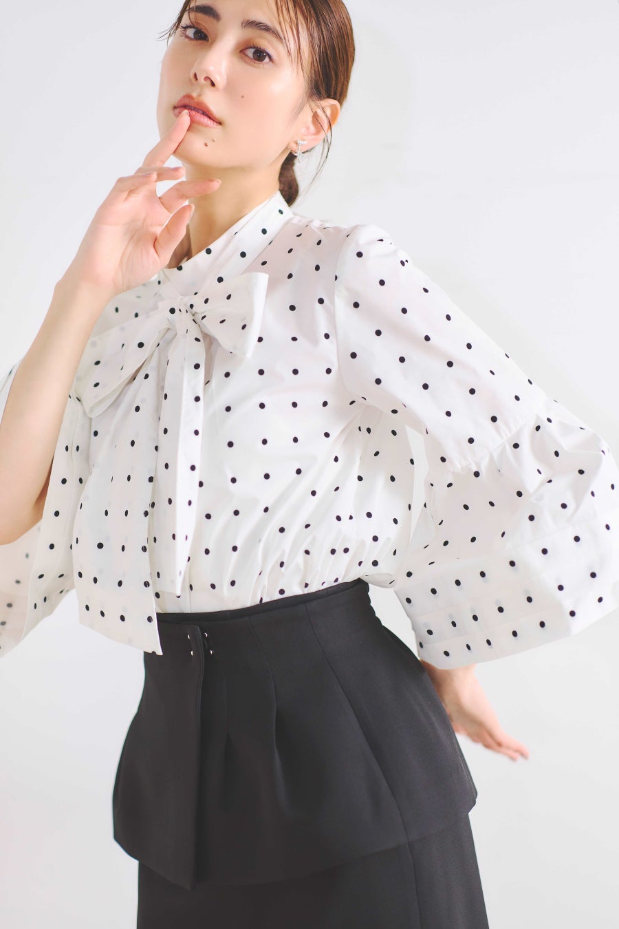 【CELFORD(セルフォード)】モデルの土屋巴瑞季が着こなす「Elegant Simplicity」をテーマにした2023年秋コレクションを公開！オンライン先行予約同時スタートのサブ画像5