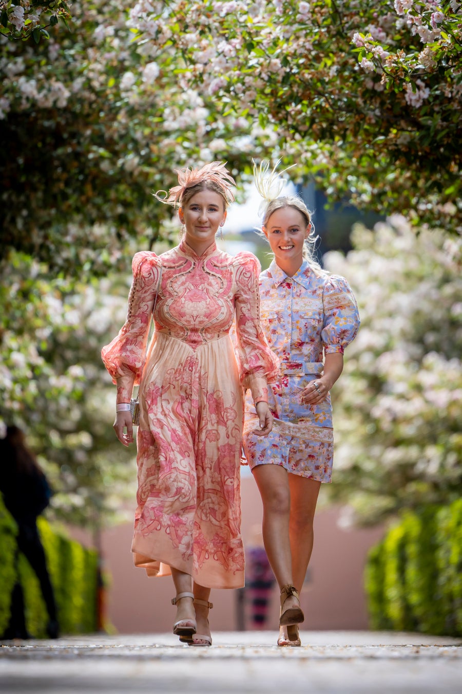 メルボルンカップ・カーニバルの「ファッション・オン・ザ・フィールド」が世界規模に拡大のサブ画像2_レースウェアの女性 @VRC