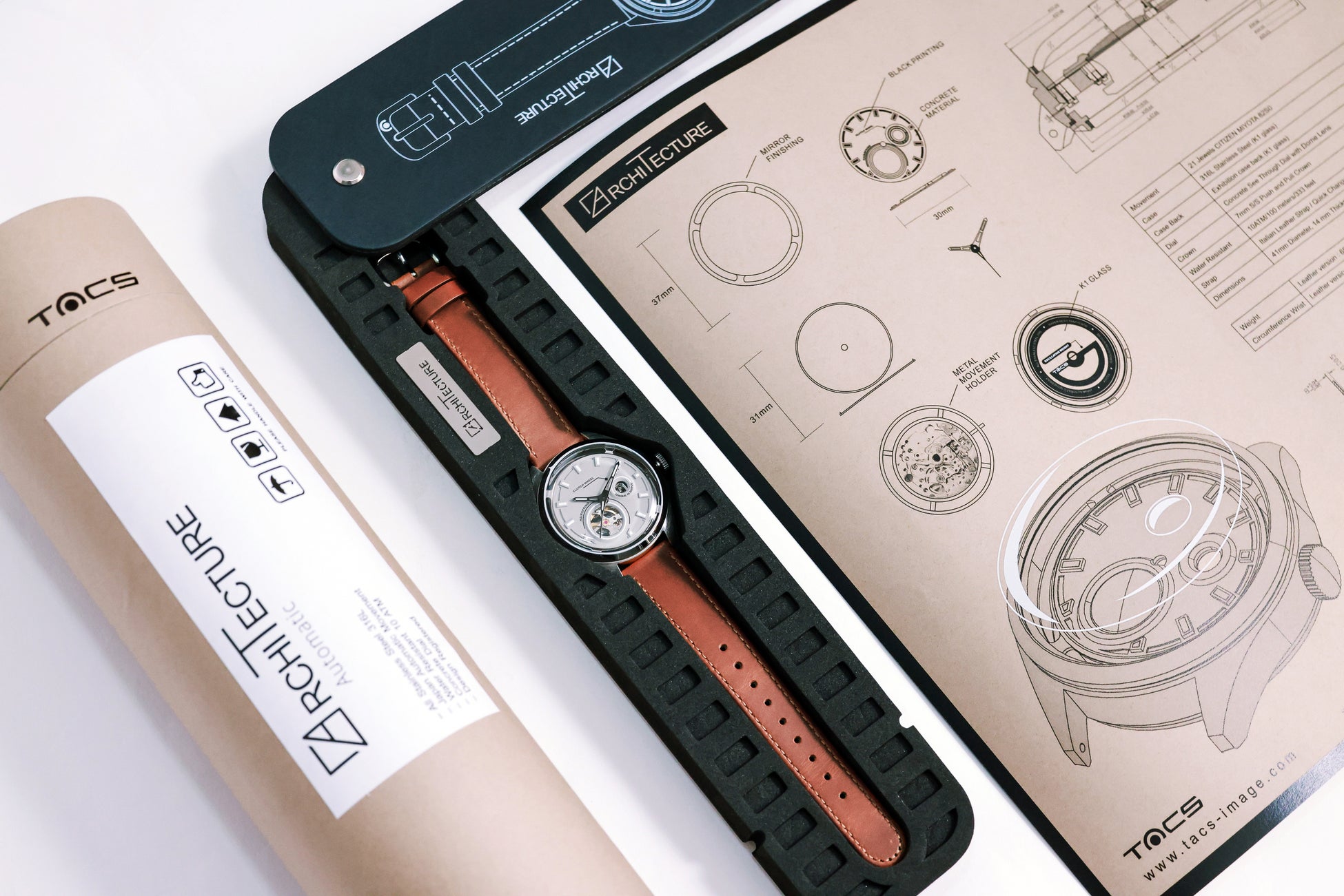 世界中にファンを持つ「中銀カプセルタワー」からインスピレーションを得てデザインされた時計が、日本発のデザインウォッチブランドTACS（タックス）より発売！のサブ画像6_Special box入り