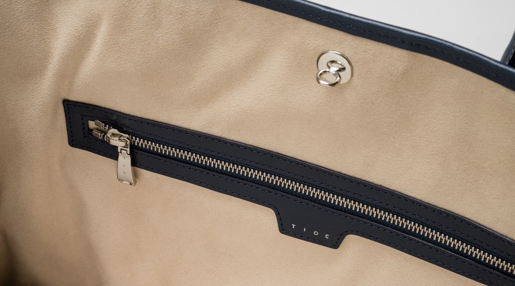 【藤巻限定】好転の兆し「夜明け前の瀬戸内」をイメージ！強印象ビジネスバッグ＆ウォレットがクラファン新登場！のサブ画像7