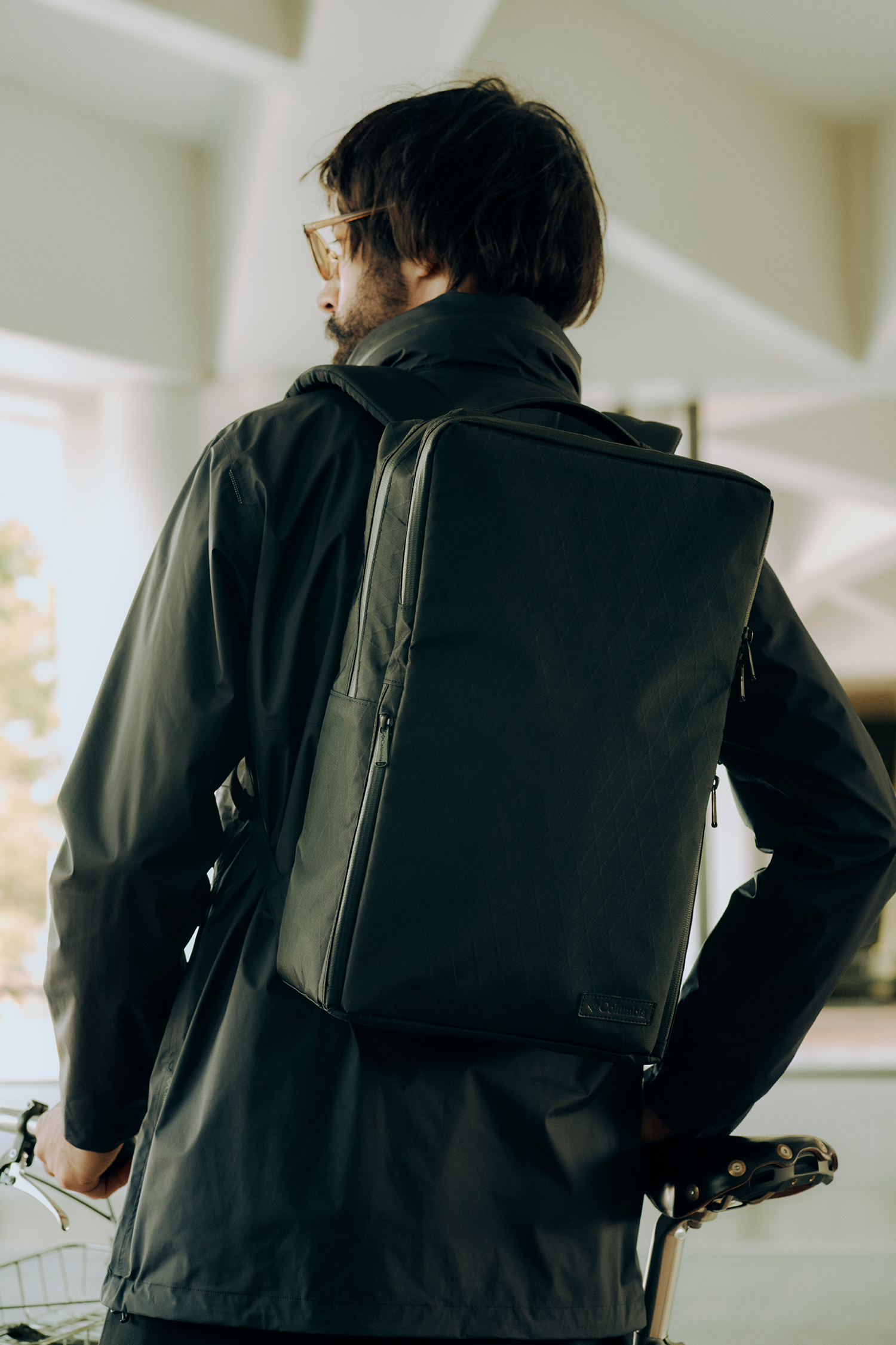 アウトドアで培った技術で都市生活を快適にサポートするコロンビアのアーバンライン “COLUMBIA BLACK LABEL” よりビジネスパーソンのために開発した“スターレンジXPバックパック”が登場のメイン画像