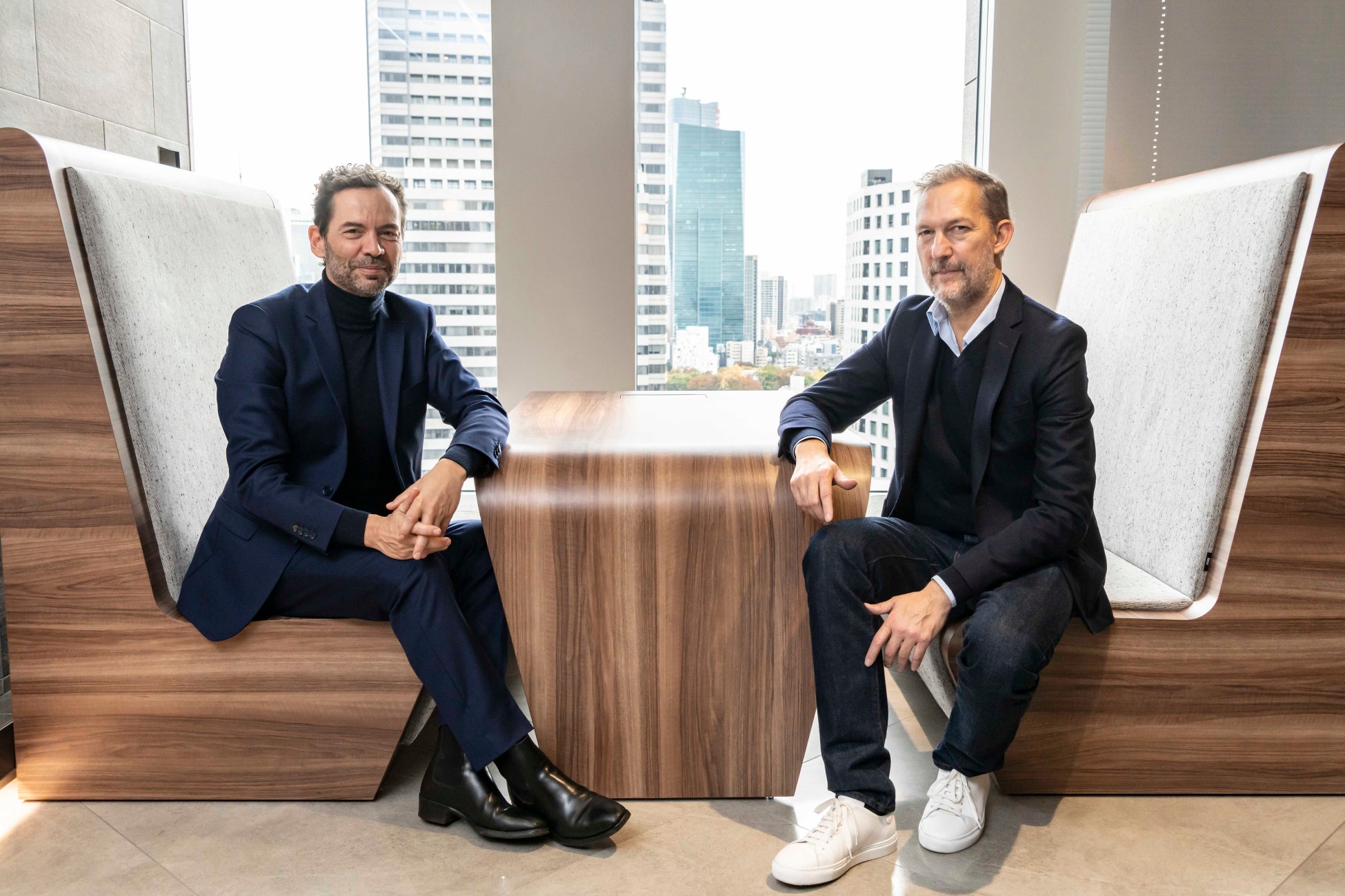 世界的デザイナーが手がけた家電に新色登場！【デザイン性・機能性・省エネ】を兼ね揃えた注目のスマート加湿器 Heal（ヒアル）の*ガラスタンクに落ち着いた色合いが特徴的な“グラデーションブラック”を追加のサブ画像8